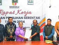 Pelatihan PWI Dorong Profesionalisme Kehumasan Bawaslu Poso