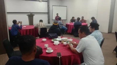Ramadhan Jadi Momentum Kolaborasi, Insan Pers Poso dan PT SJA 2 Bangun Sinergi Berkualitas