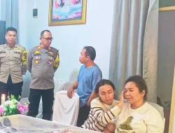 Kapolsek Pamona Utara Melayat Korban Laka, Beri Dukungan Moril